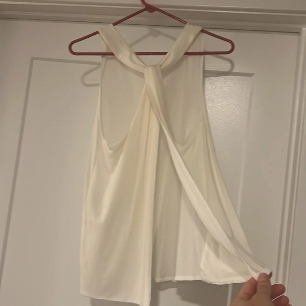 White Massimo Dutti open back shirt M - Picture 4 of 4